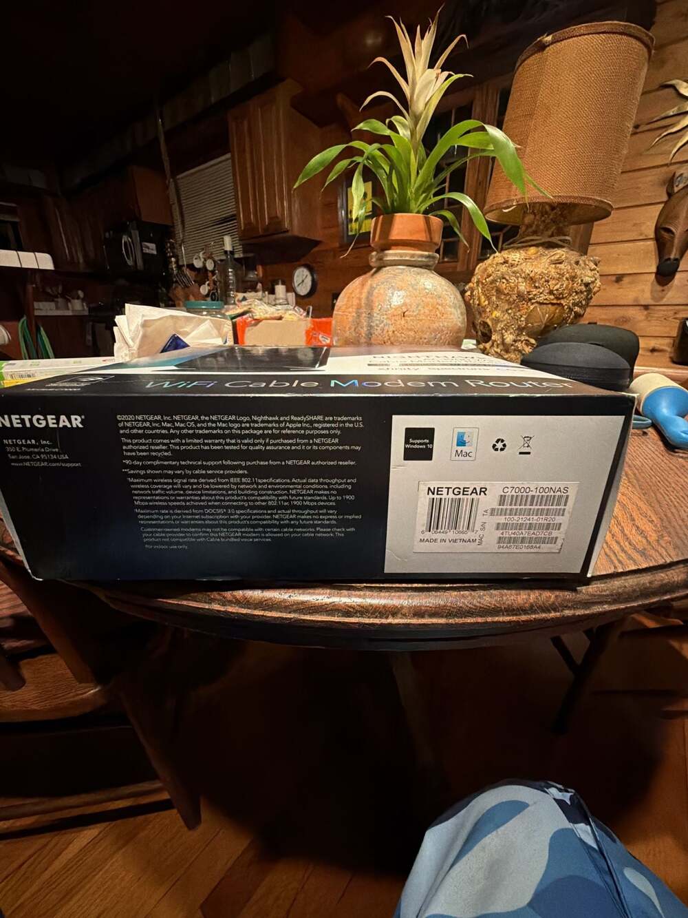 NEW UNOPENED NETGEAR Nighthawk AC1900 WiFi Cable Modem Router Model C7000 - Picture 7 of 10
